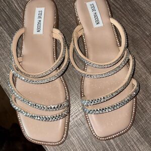 Steve Madden Beige Sandals with Glittering Silver Straps